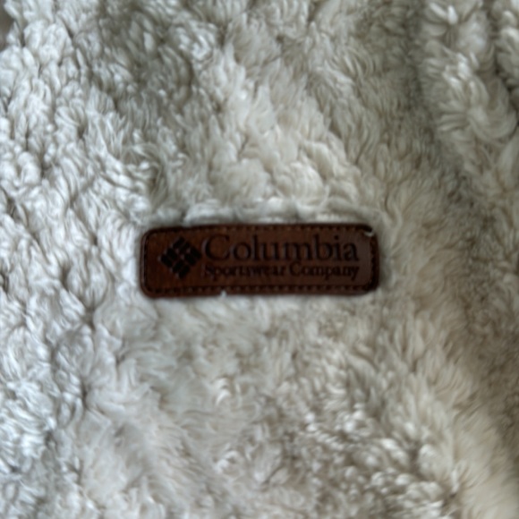 Good condition women’s small Columbia coat! - Picture 2 of 4